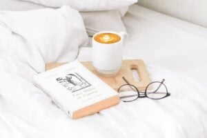 9 Important Things To Do Before Bed - Night Routine Checklist 9 important things to do before bed