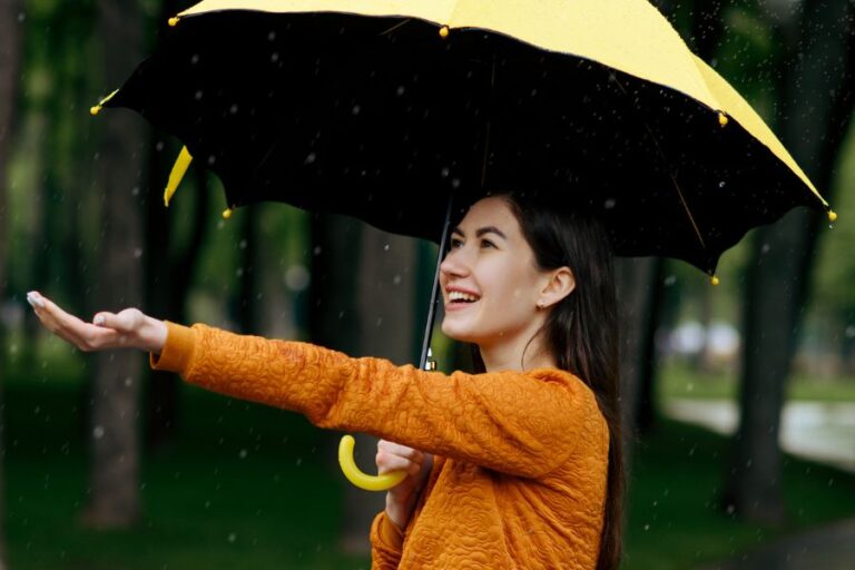 31 Interesting Things To Do On A Rainy Day