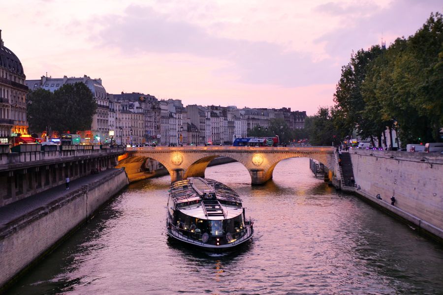 paris boating